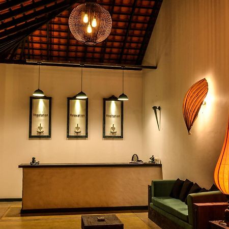 Rangiri Dambulla Resort Exterior photo