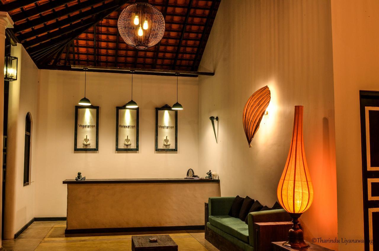 Rangiri Dambulla Resort Exterior photo