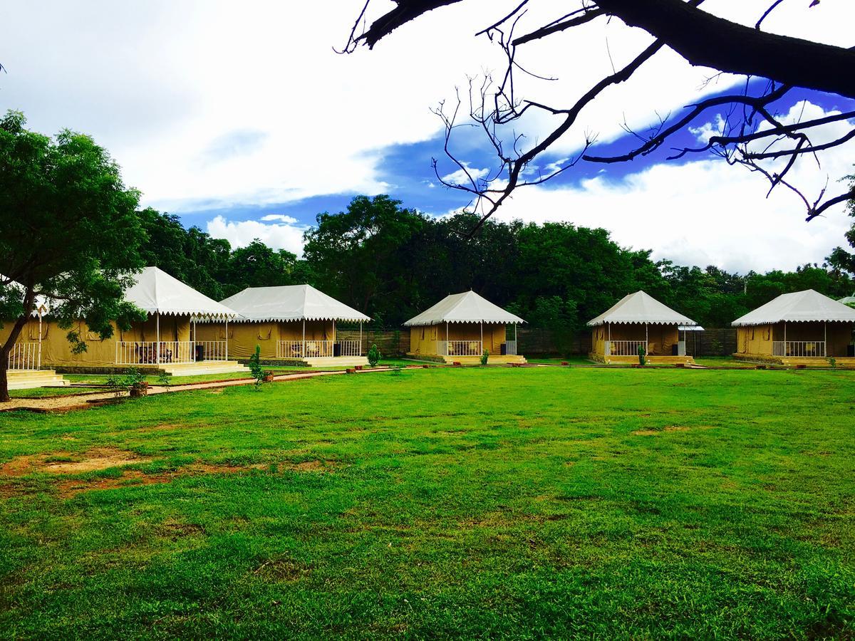 Rangiri Dambulla Resort Exterior photo